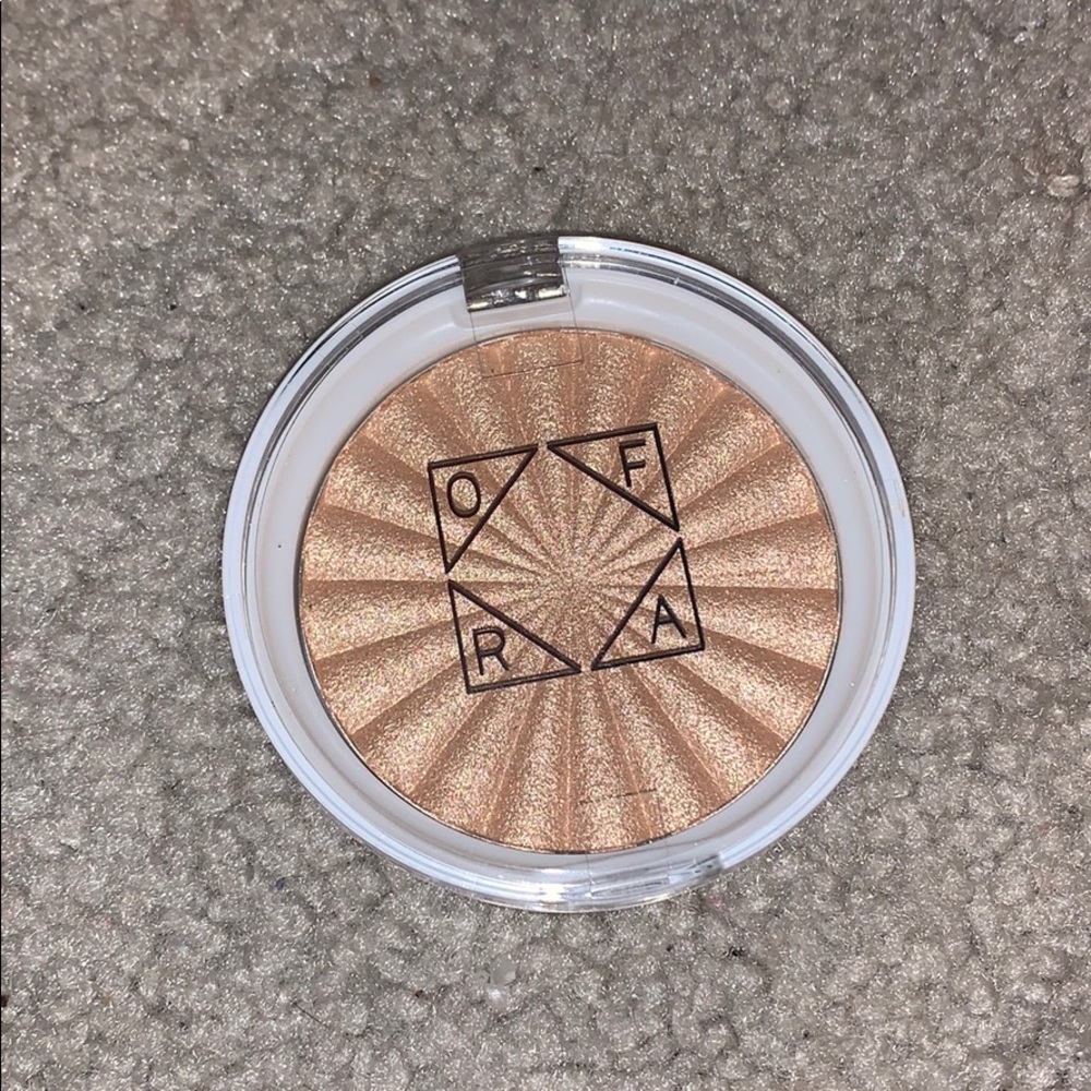 OFRA Rodeo Drive Highlighter